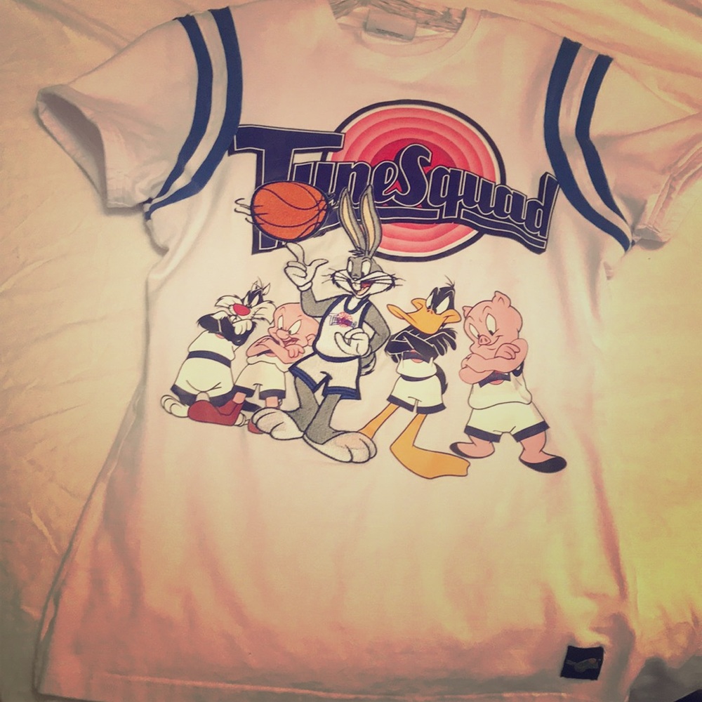 Space jam shirt (small)